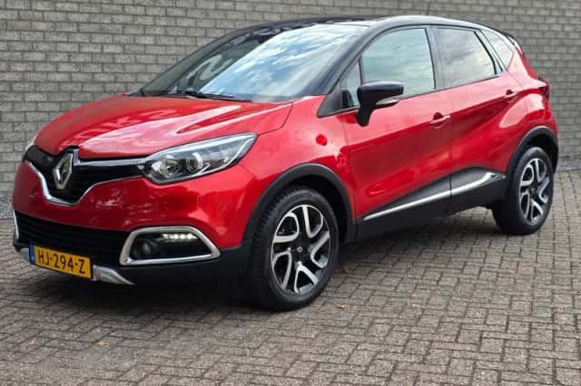 Renault Captur (2015) thumbnail 3