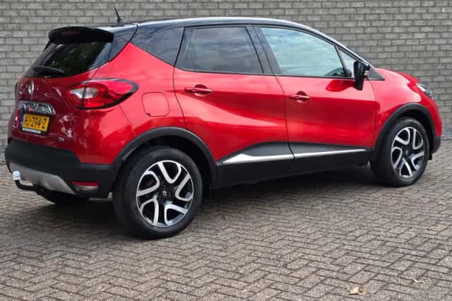 Renault Captur (2015) thumbnail 6
