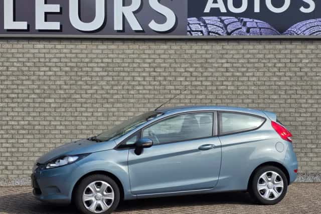 Ford Fiesta (2009) thumbnail 1