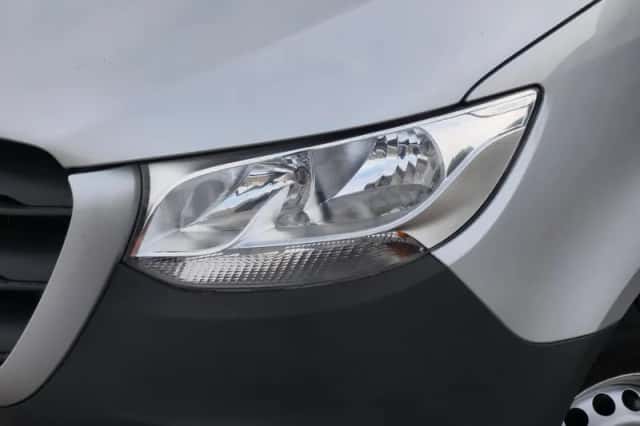 Mercedes-Benz Sprinter (2021) thumbnail 4