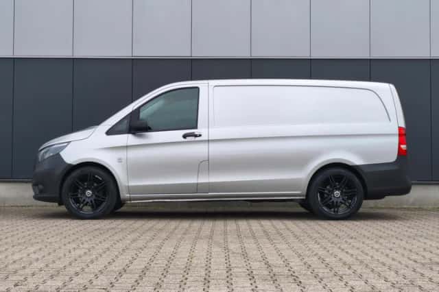 Mercedes-Benz Vito (2021) thumbnail 6