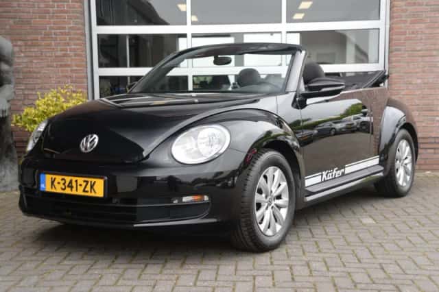 Volkswagen Beetle (2014) thumbnail 1