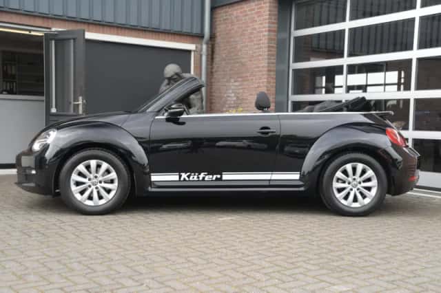 Volkswagen Beetle (2014) thumbnail 3