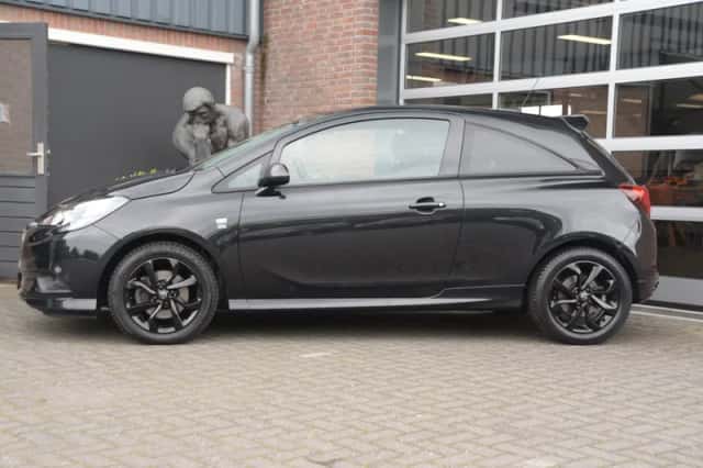 Opel Corsa (2016) thumbnail 3
