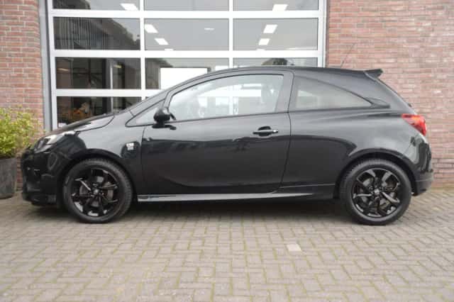 Opel Corsa (2016) thumbnail 4
