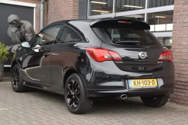 Opel Corsa (2016) thumbnail 5