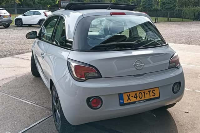 Opel Adam (2016) thumbnail 5