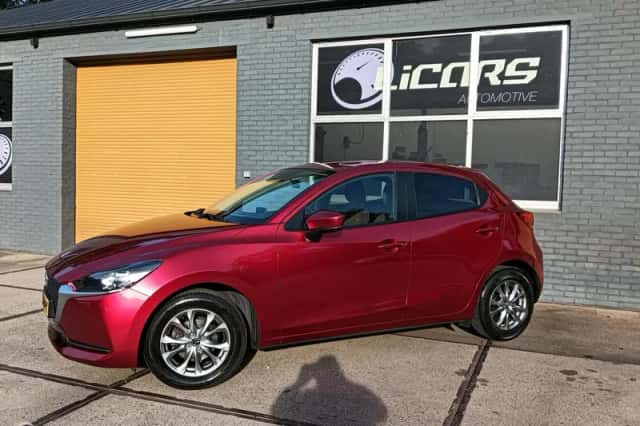 Mazda 2 (2021) thumbnail 4