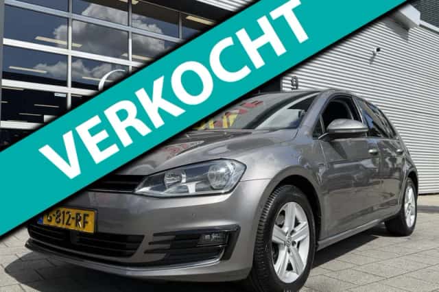 Volkswagen Golf (2015) thumbnail 1
