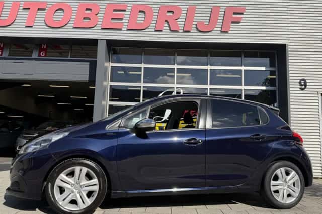 Peugeot 208 (2019) thumbnail 6