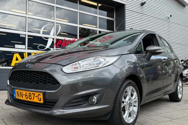 Ford Fiesta (2017) thumbnail 1