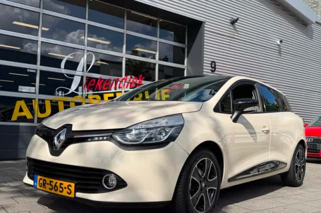 Renault Clio (2015) thumbnail 1