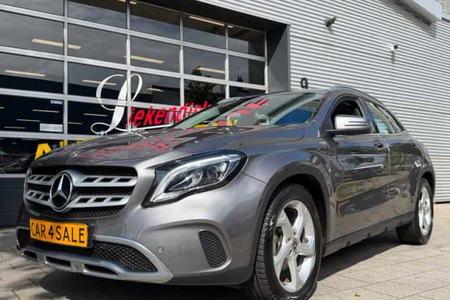Mercedes-Benz GLA-Klasse (2019) thumbnail 1