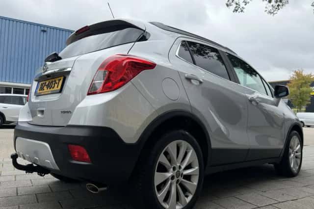 Opel Mokka (2015) thumbnail 5