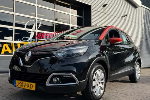 Renault Captur (2014) thumbnail 1