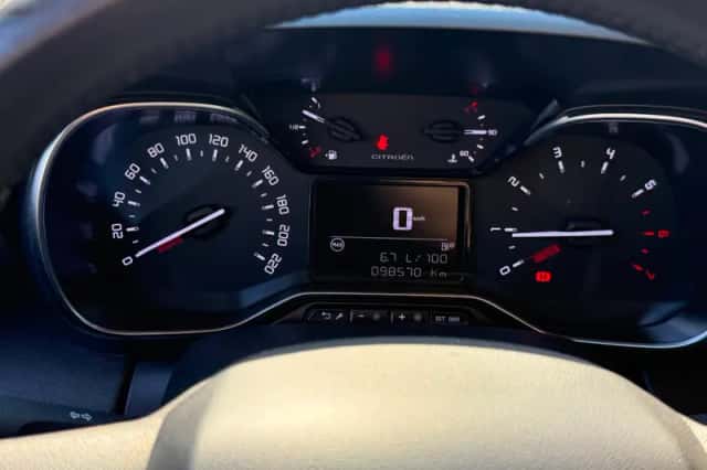 Citroën C3 Aircross (2023) thumbnail 3