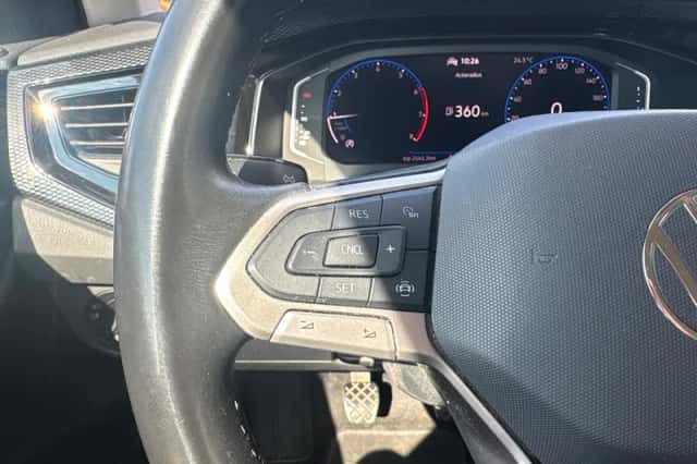 Volkswagen Polo (2023) thumbnail 5