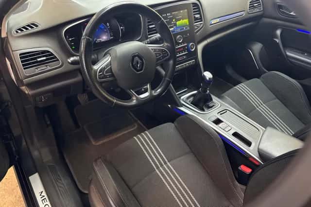 Renault Mégane (2018) thumbnail 6