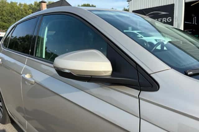 Volkswagen Polo (2019) thumbnail 6