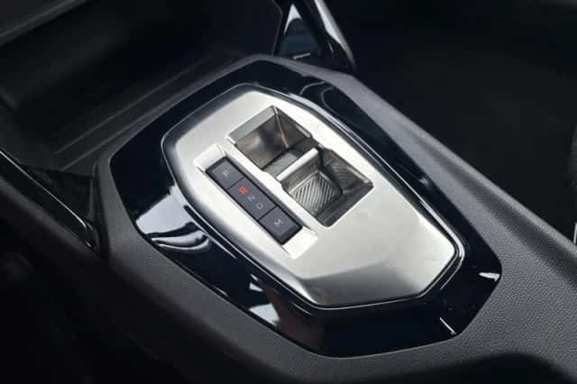 Peugeot 208 (2025) thumbnail 5