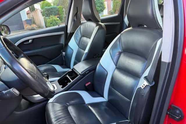 Volvo V70 (2009) thumbnail 4