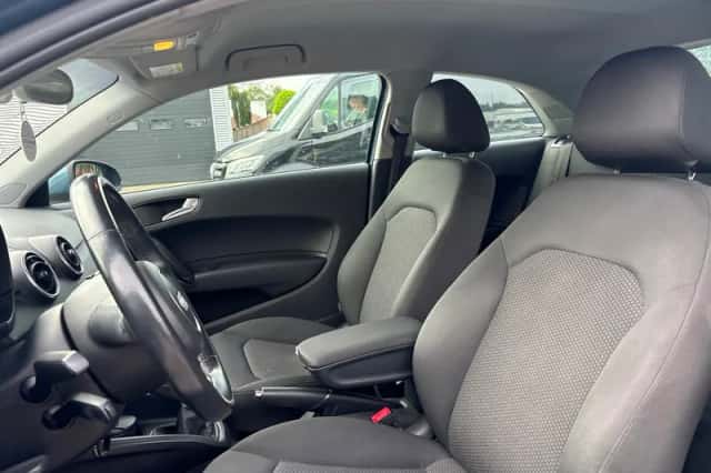 Audi A1 (2016) thumbnail 6