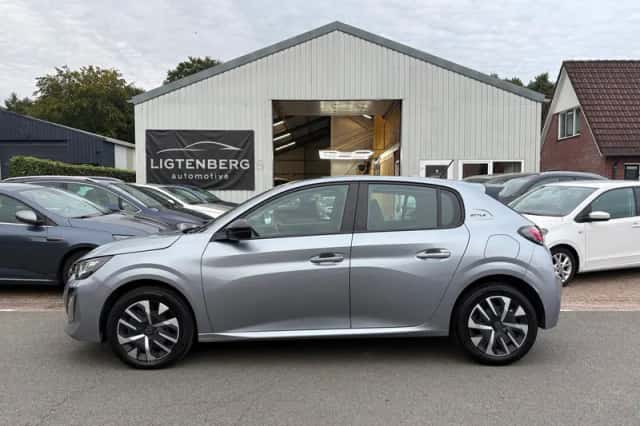 Peugeot 208 (2025) thumbnail 6