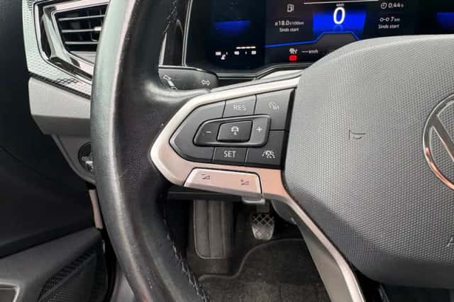Volkswagen Polo (2021) thumbnail 5