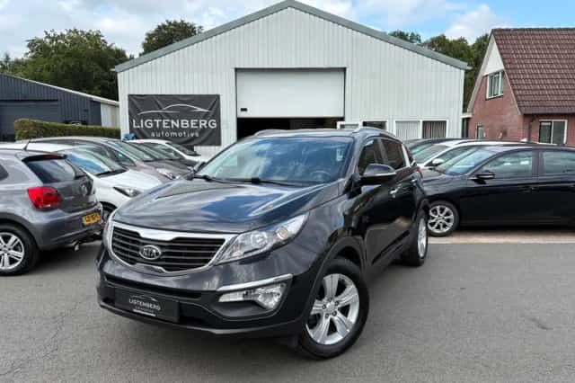 Kia Sportage (2012) thumbnail 1