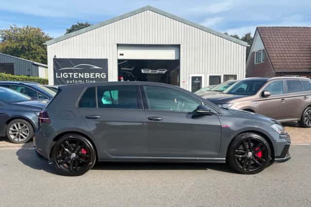 Volkswagen Golf (2013) thumbnail 3
