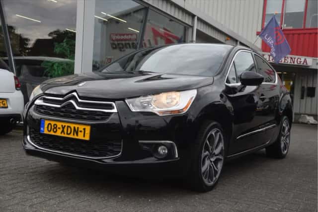 Citroën DS4 (2012) thumbnail 3