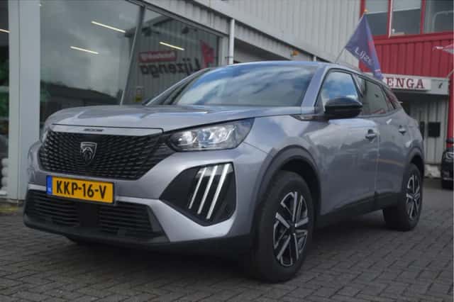 Peugeot 2008 (2025) thumbnail 2