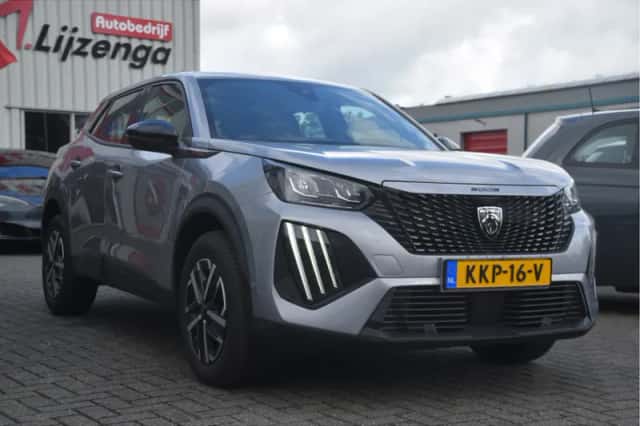 Peugeot 2008 (2025) thumbnail 3