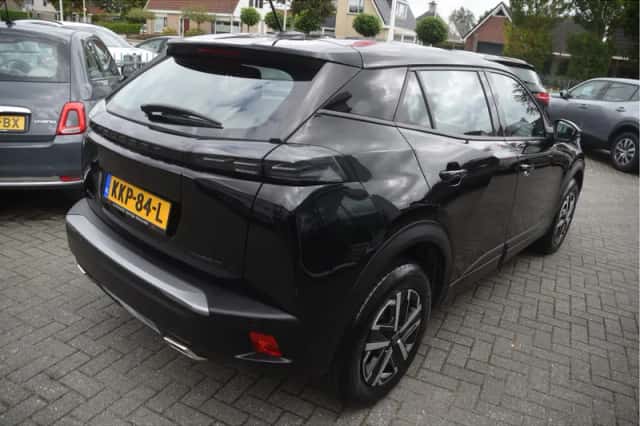 Peugeot 2008 (2025) thumbnail 5