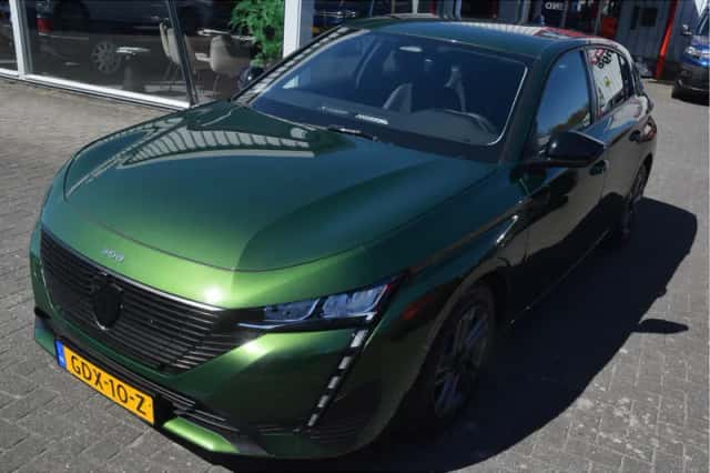 Peugeot 308 (2024) thumbnail 2