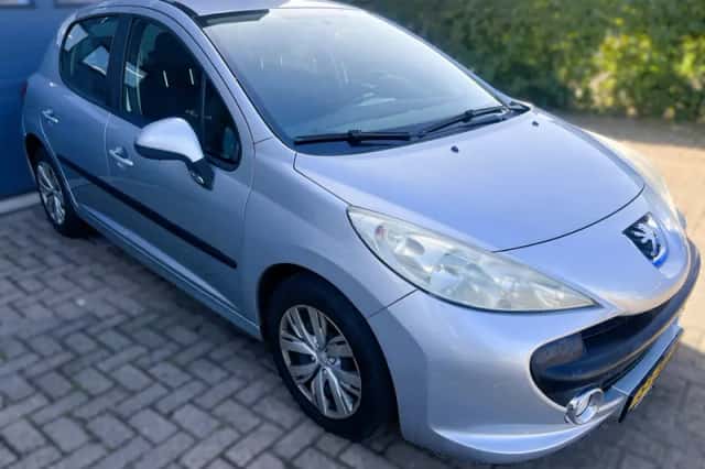 Peugeot 207 (2009) thumbnail 3