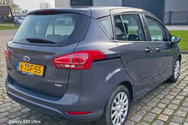 Ford B-Max (2014) thumbnail 3