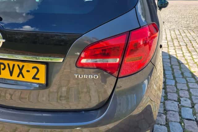 Opel Meriva (2011) thumbnail 5