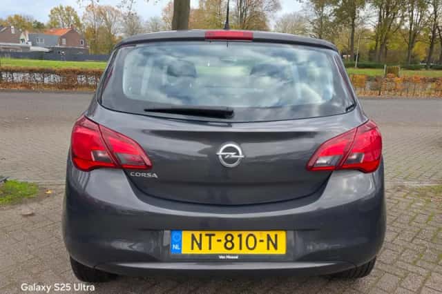 Opel Corsa (2015) thumbnail 5