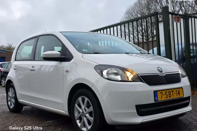 Škoda Citigo (2013) thumbnail 1