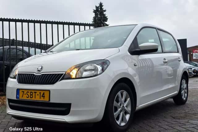 Škoda Citigo (2013) thumbnail 2