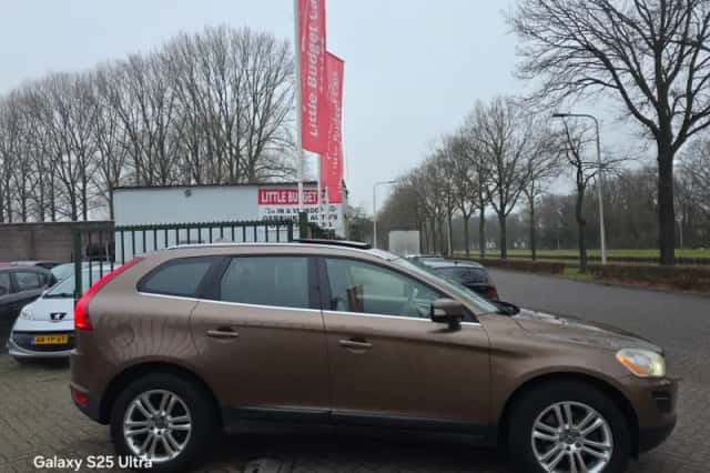 Volvo XC60 (2010) thumbnail 5