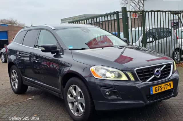 Volvo XC60 (2009) thumbnail 1
