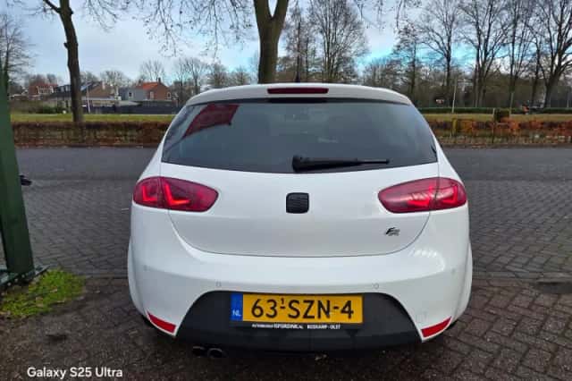 SEAT Leon (2012) thumbnail 5