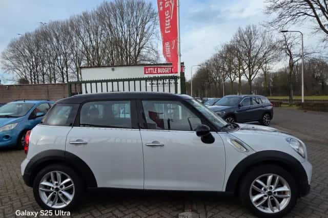 MINI Countryman (2012) thumbnail 5