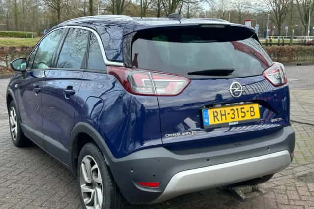 Opel Crossland (2017) thumbnail 3