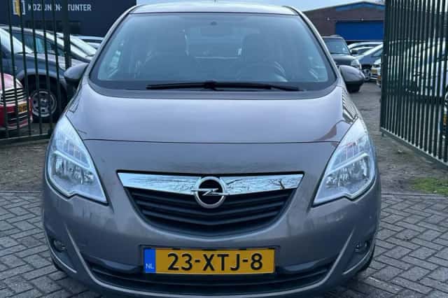 Opel Meriva (2012) thumbnail 6