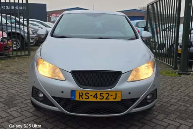 SEAT Ibiza (2012) thumbnail 5