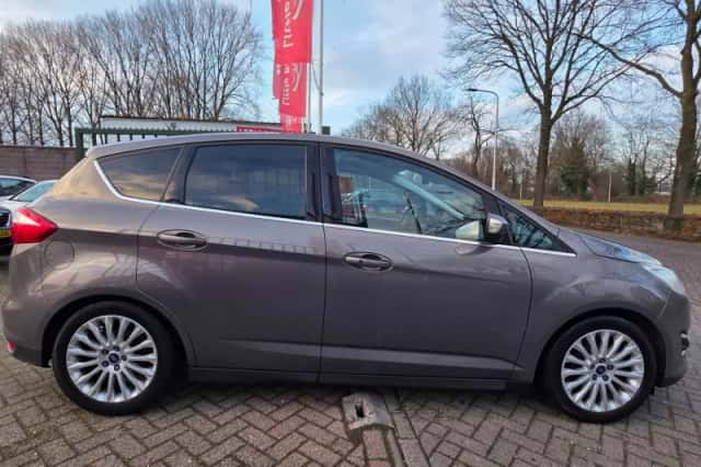 Ford C-Max (2013) thumbnail 6