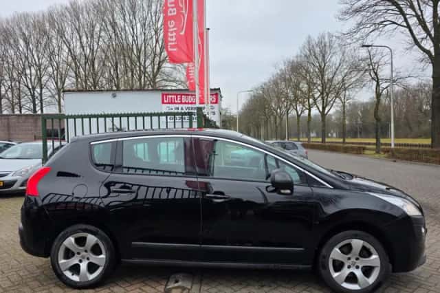 Peugeot 3008 (2012) thumbnail 5
